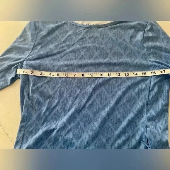Hang Ten Women’s UV Long Sleeve Blue Tee Side Zip Pocket SZ M - Picture 7 of 9